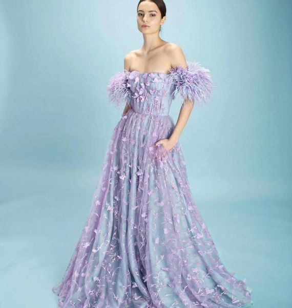 Abiti da sposa in pizzo piuttosto floreale 2021 Piuma Fiore 3D A-line Lungo Evento formale Abiti da festa colorati Abito casual