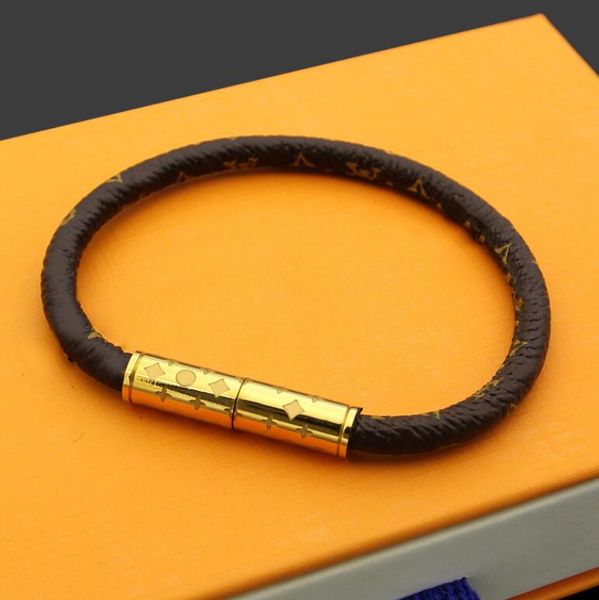 

chain titanium steel jewelry v printed coffee pattern magnetic buckle leather bracelet lovers trade, Black