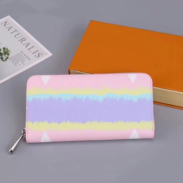 

2021 leather soft leather long section of the credit card package men and women zippy wallet fashion card holder designer wallet m69110, Red;black