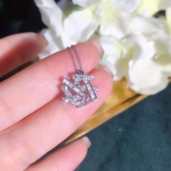 

chains inspired design inlaid crystal irregular necklace pendant light luxury and elegant ladies brand anniversary banquet jewelry, Silver