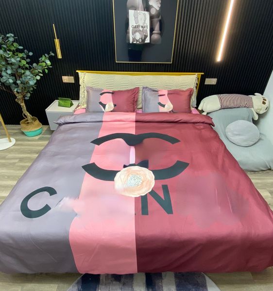 Designer C Luxo Cobertura de edredão Conjunto de cama de leito de impressão Duvet Cobertor COBRETER Morno e confortável magros