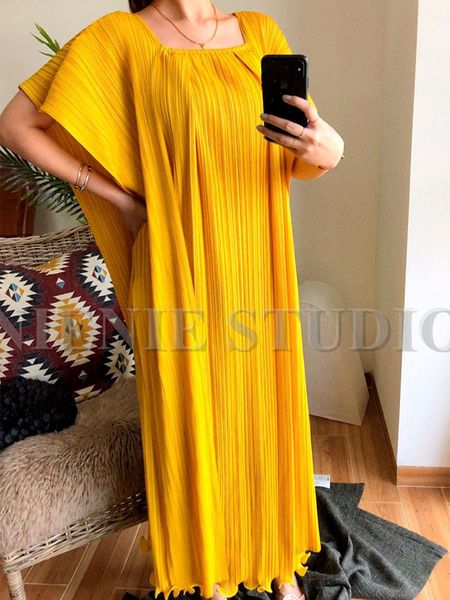 

spring summer plus size korean women miyake pleated wind streamer flying sleeves square collar long oversized yellow dress casual dresses, Black;gray