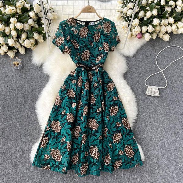 

casual dresses retro dress embroidery 2021 lace high-end light women's clothing mature spring and summer, Black;gray