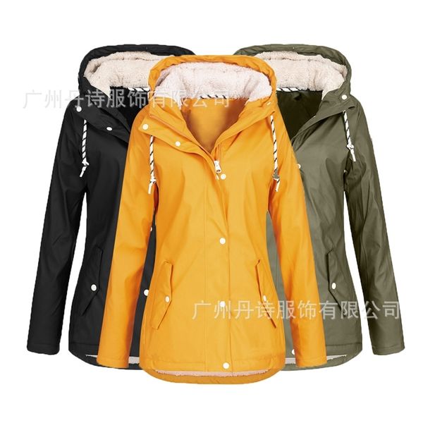 

2020 new large women's outdoor sports leisure windproof jacket wool lining medium and long windbreaker, Tan;black