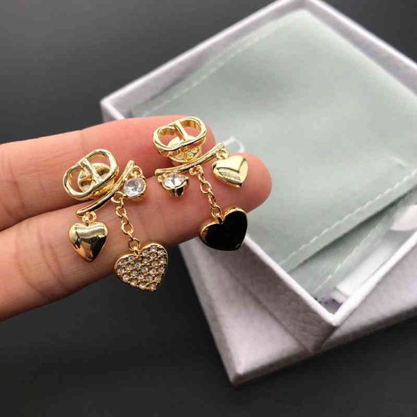 

70% off trend new earrings with diamond, Golden