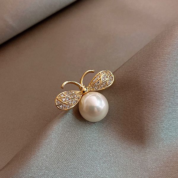 

real gold electroplated bee pearl brooch cute japanese and fashion fixed clothes fresh neckline pin jewelry, Gray