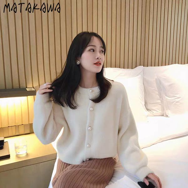 

matakawa plush pearl buckle imitation mink short cardigan coat women autumn fragrance thick o-neck sweaters 210513, White;black