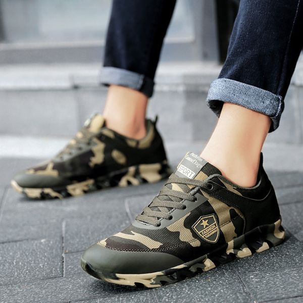 

2021 spring new camouflage sports shoes female students casual canvas fashion outdoor military training couple