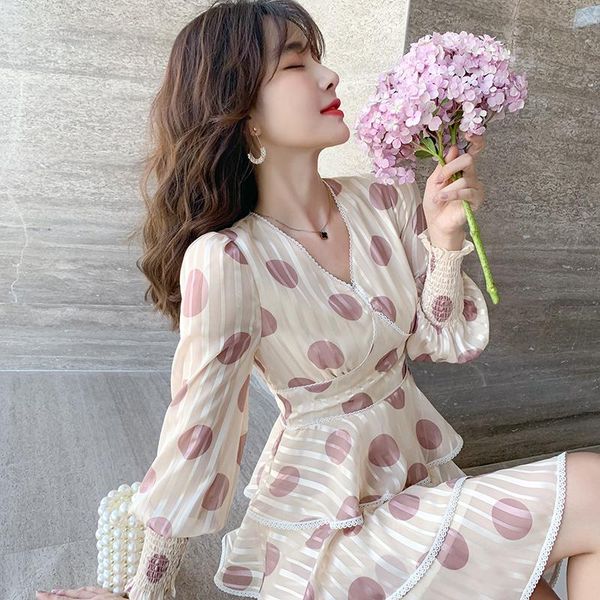 

casual dresses autumn 2021 korean version of the fashion v-neck polka dot print dress with a thin waist and goddess temperament s -xl, Black;gray
