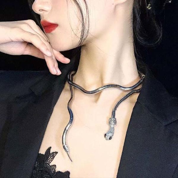 

chains snake necklace punk hip hop metal bendy multilayer bracelet collar women men fashion nightclub halloween jewelry accessories, Silver