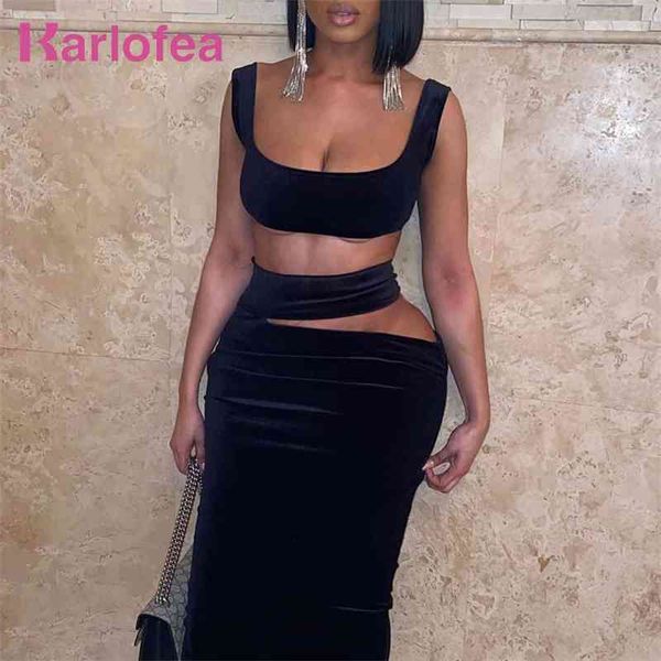 Karlofea Black Velvet 2 Piece Matching Suit Party Outfit Sexy Crop Top Vita alta Cut Out Maxi Gonna Fashion Streetwear Lady Set 210330