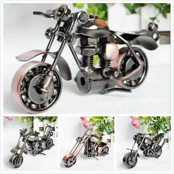 20 Arten 15 cm handgemachte Vintage Eisen Motorrad Modell Motor Figur Metall Motorrad Prop Junge Geschenk Kind Spielzeug Home Office Dekor 210924