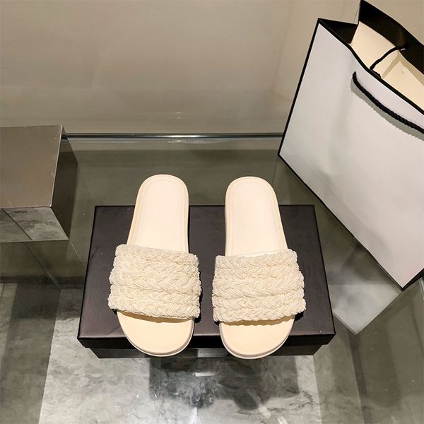 

80% off outlet store xiaoxiang pearl slippers women's summer new leather sandals flat bottomed open toe beaded sandals with fairy style, Black