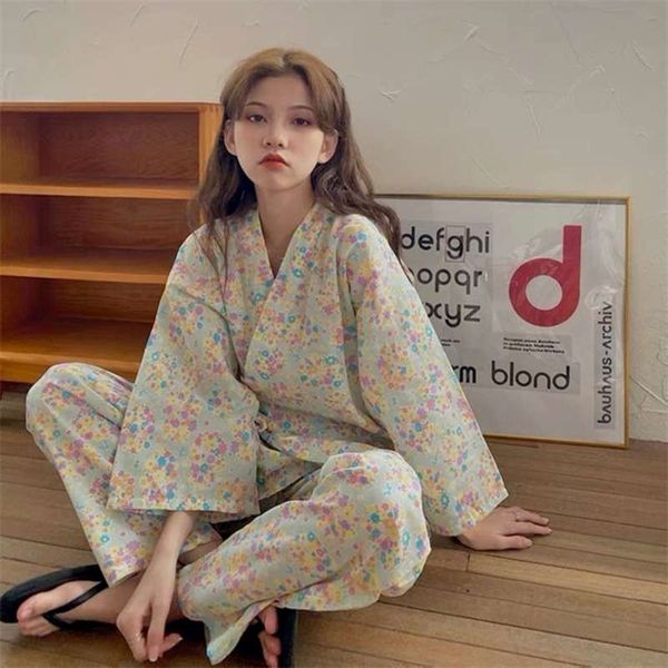 Kimono Kadınlar Sakura Odası Giyim Japon Kawaii Pijama 2 Parça Setleri Pijama Vintage Çiçek Pijama Harajuku Pijama Loungewear 210928