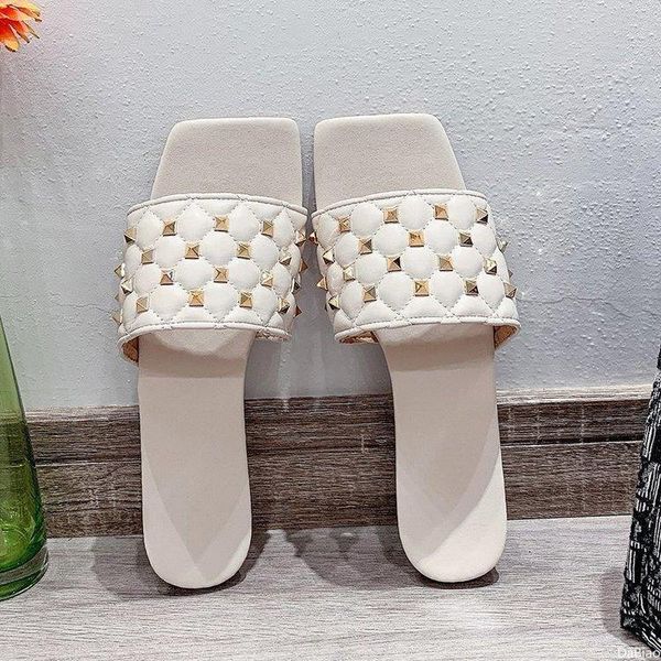 

square toe women's sandals summer style european and american large size rivet flat beach shoes wear flip-flops slippers, Black