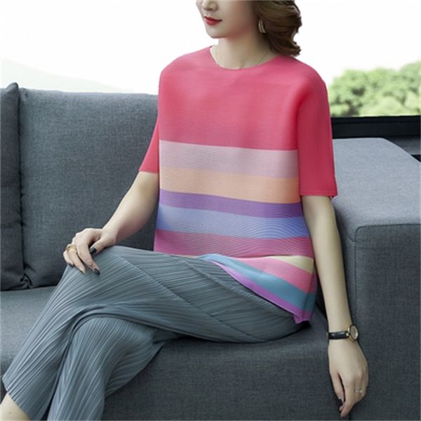 

knits fashion the women's pleated striped short-sleeve t-shirt, White