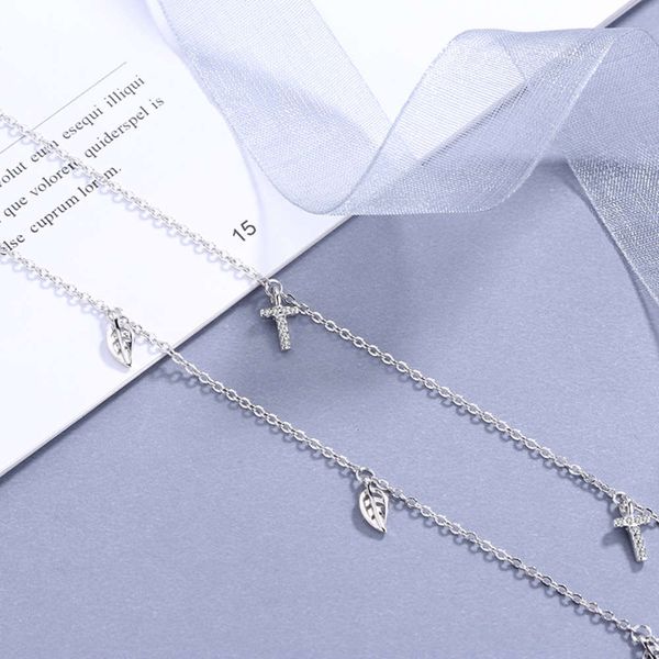 

s925 sterling silver inlaid diamond cross chain, simple literature and art hollow tree leaf foot ornament, Red;blue