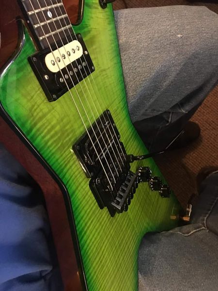 Guitarra elétrica de lavagem de alta qualidade, assinatura DimeBag Darrell, Dime Slime, guitarras OEM da China, ponte Floyd Ross Tremolo, tampo de bordo de chama verde, ferragens pretas