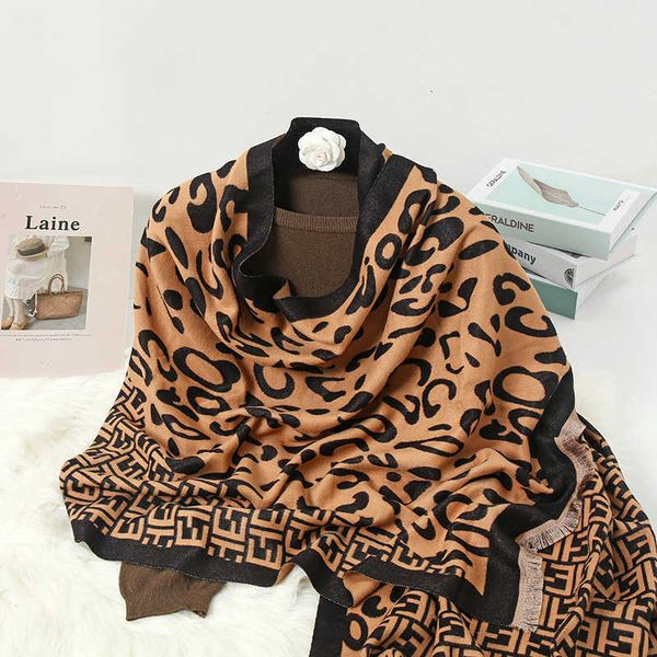 

south korea dongdamen leopard dot letter imitation cashmere scarf women's thickened warm double-sided shawl bib in winter, Blue;gray