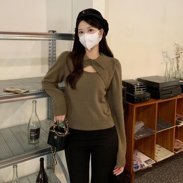 

women's t-shirt long sleeve women lapel hollowed out sweater autumn design sense of short coat thin, White