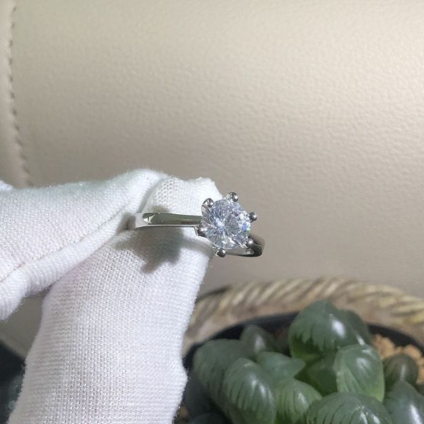 

open couple ring women's zircon six-claw diamond ring, Silver