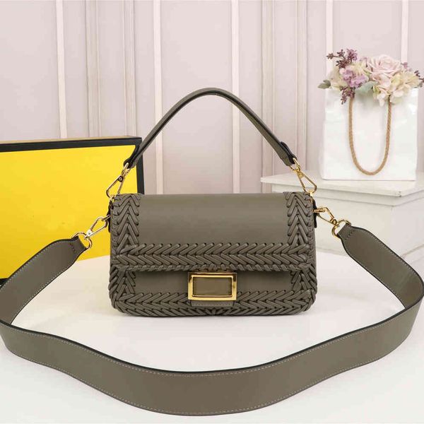 

2021 fashion woven handle armpit bag designer exquisite multicolor leather ladies handbag