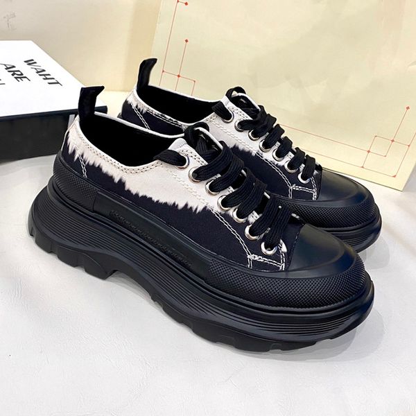

designer women queen canvas platform sneakers boots luxurys designers shoes 2021s england london brand am casual flat heels martrn boot, Black