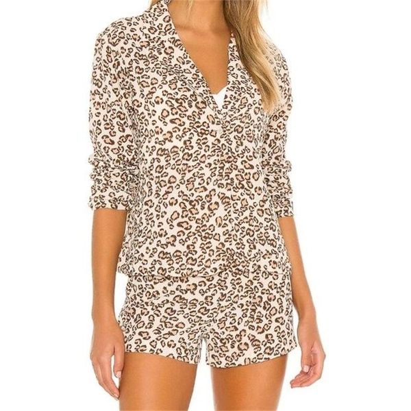 

women's blouses & shirts zxqj women 2021 fashion animal print vintage long sleeve button-up female blusas chic, White