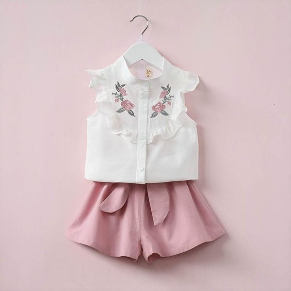 

2 6t summer korean baby girls clothing set children heart shirt bow shorts suit 2pcs kids embroidered roses, White