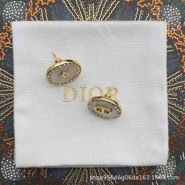 

2021 luxury designer jewelry letter pearl earrings fashion temperament simple baby the same earring design, Silver