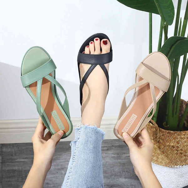 

and fashion leisure korean version plastic thick bottom jelly slippers for lazy women to wear set foot beach sandals, Black