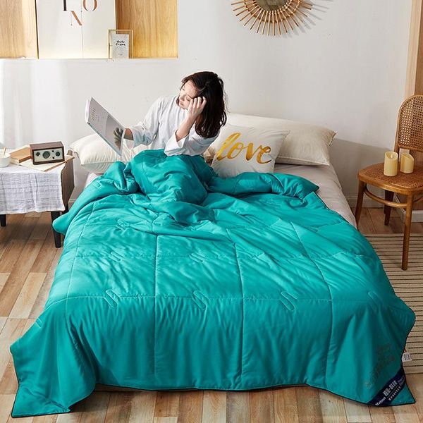 

comforters & sets summer air-conditioning room quilt soft breathable throw blanket thin comforter bed cover silk feels bedspread coverlet
