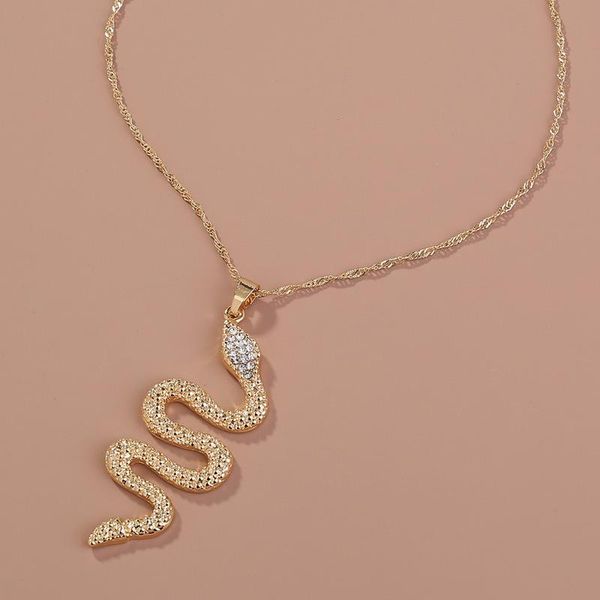 

exaggerated gold twisted snake pendant necklace for women mujer metal alloy twist animal choker necklaces party jewelry, Silver