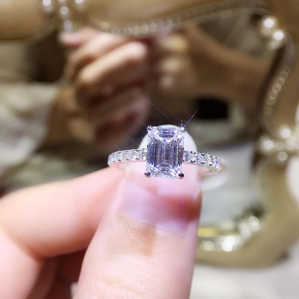 

cluster rings 18k white gold ring emerald cut gh color rectangle moissanite 4 luxury anniversary engagement jewelry, Golden;silver