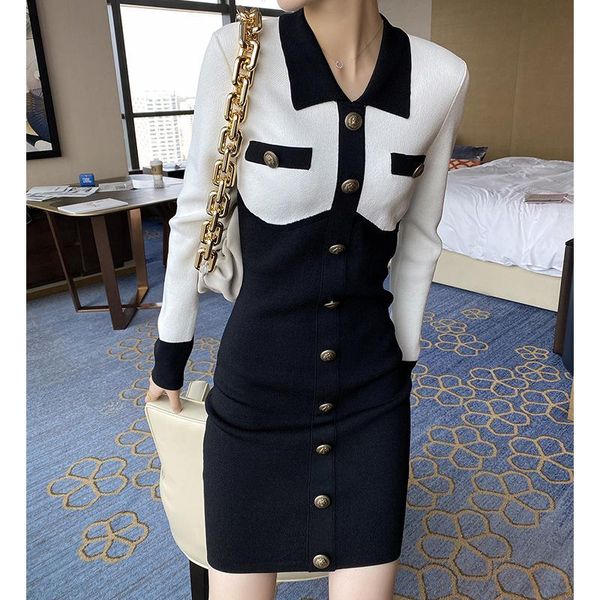 

autumn 2021, the female winter french aristocratic wind long-sleeved dress show thin waist temperament knitted casual dresses, Black;gray
