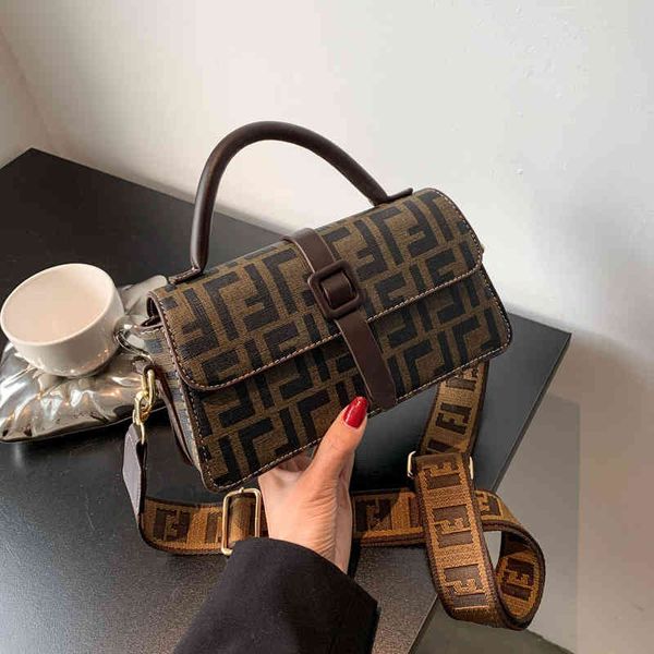 

70% off wanghong 2021 fashion printed texture single shoulder foreign style messenger small square bag