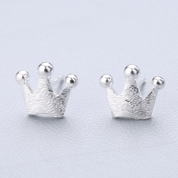 

stud various styles of luxury style earrings a12, Golden;silver