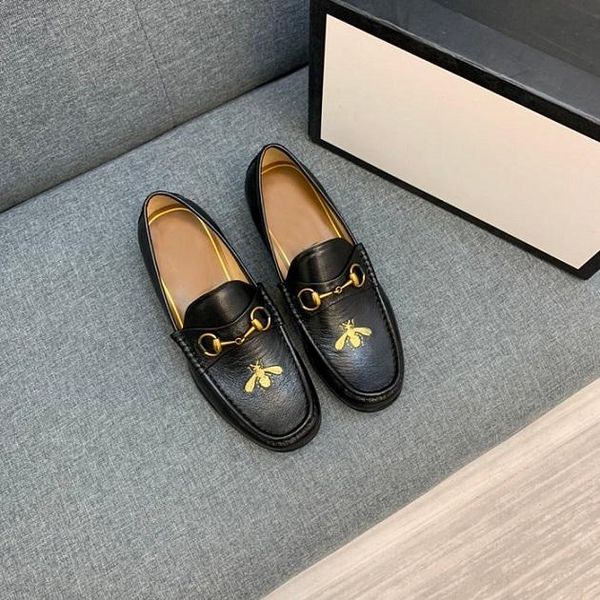 

designer mules princetown flat soled dress shoes authentic cowhide metal buckle mocassin leather men embroidery trample lazy sho, Black