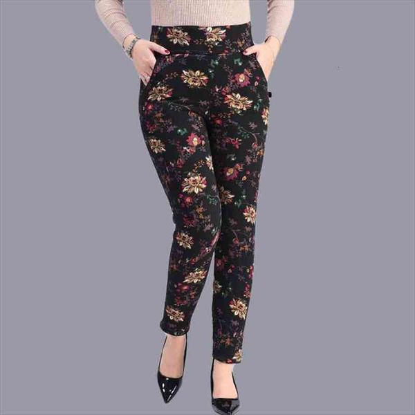 

autumn warm trousers casual pencil women capri plus size 4xl winter velvet female slim elastic waist m278, Black;white