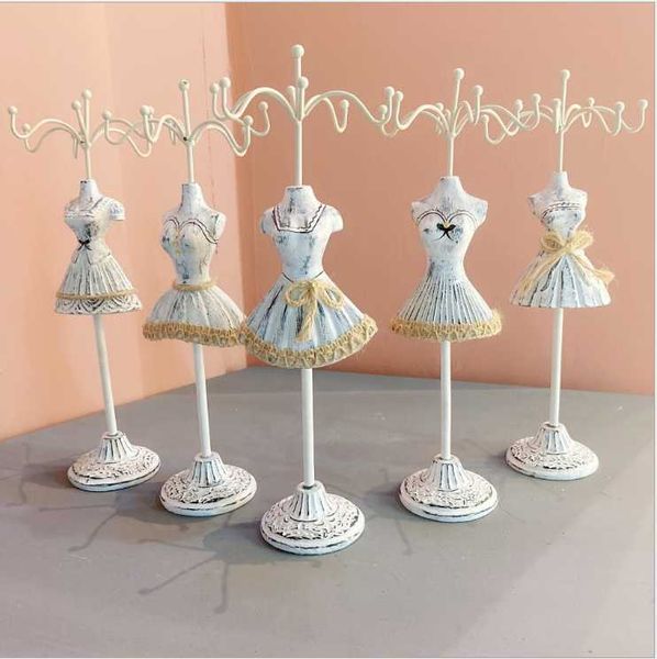 

1/set retro european model jewelry stand earrings necklace creative storage rack holiday gift window display other home decor