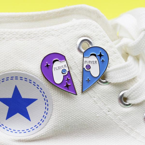 

pins, brooches romantic retro game console half love metal pin shiny star friends couple payer badge bunk lapel personality brooch jewelry, Gray