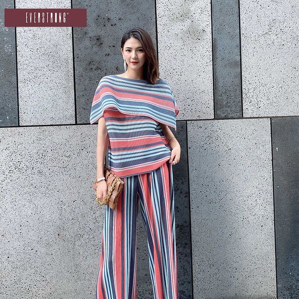 Casual Sciarpa Colletto Irregolare Stripe Allentato T-shirt manica corta T-shirt larga gamba pantaloni da due pezzi vestito da donna 210615