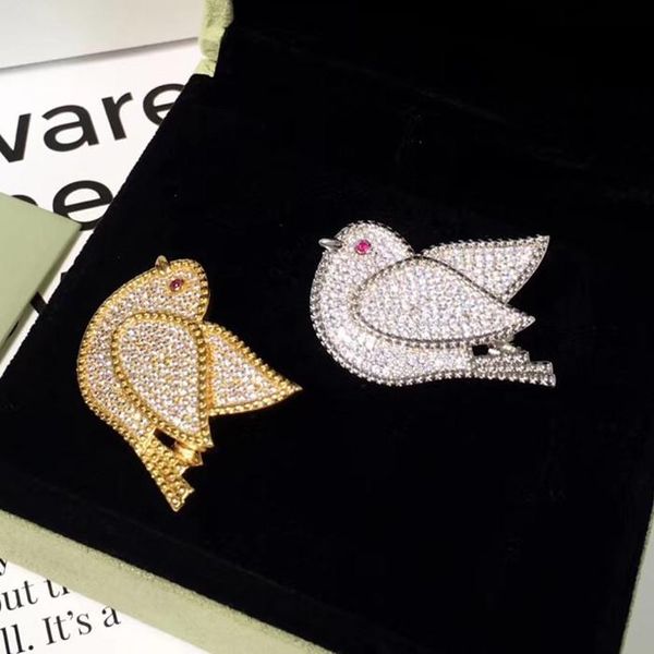 

pins, brooches designer fashion copper jewelry 3a cubic zirconia party brooch, Gray