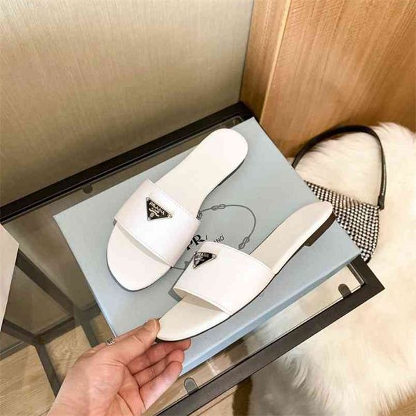 

wholesale 2021 spring flat bottom solid color daily summer round head flop wear fashion women's luxurysss designersss shoes yw, Black