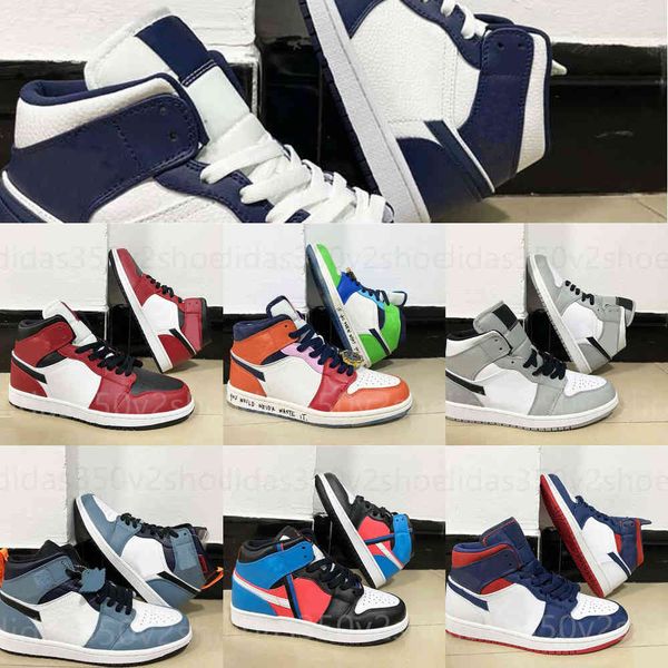 

1s jumpman 1 mid se fearless melody ehsani banned chicage black toe obsidian independence day game time men women basketball shoesl0yr
