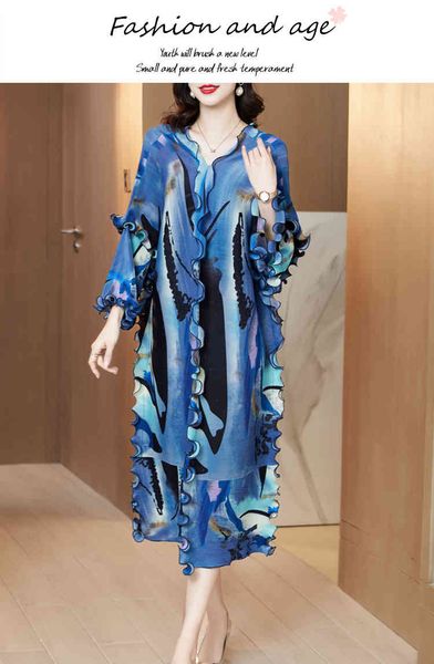 

dress fashion print fold miyake with v-neck ruffle knee-length, Black;gray