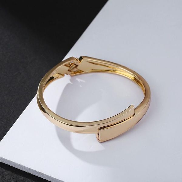 Pulseira feminina anke store 2021 jóias de moda clássico simples One Word Cross Spring Gold for Women