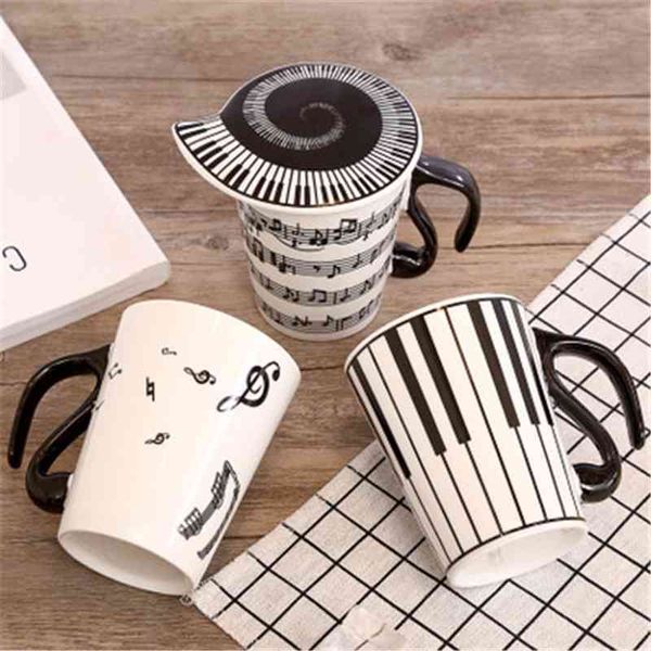 Vendita calda Tazza musicale in ceramica creativa Tastiera Nota Coppia di caffè Set con coperchio Mark Cup 210409