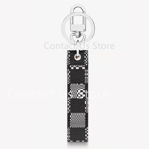 

keychains mp2923 luxury black and white lattice keychain high-end brand presbyopia charm bag accessories car pendant men's birthday gift, Silver