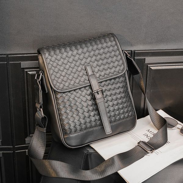

2021 korean woven satchel small single shoulder bag men's fashion trend backpack personality